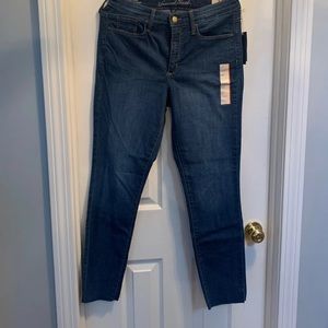 Universal Thread  jeans